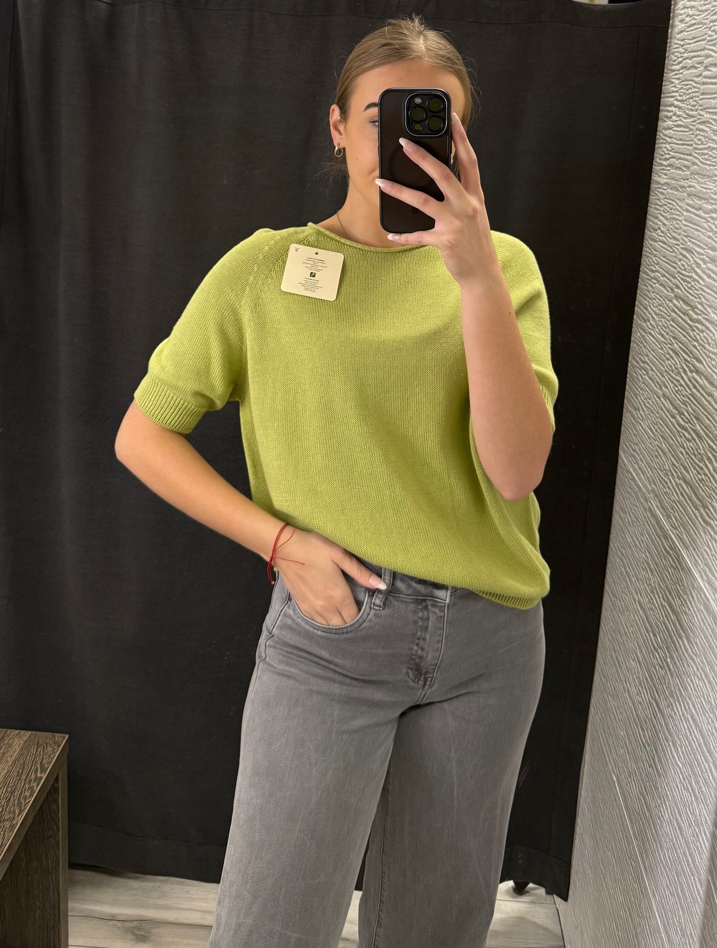 Lekki sweter z krótkim rękawem