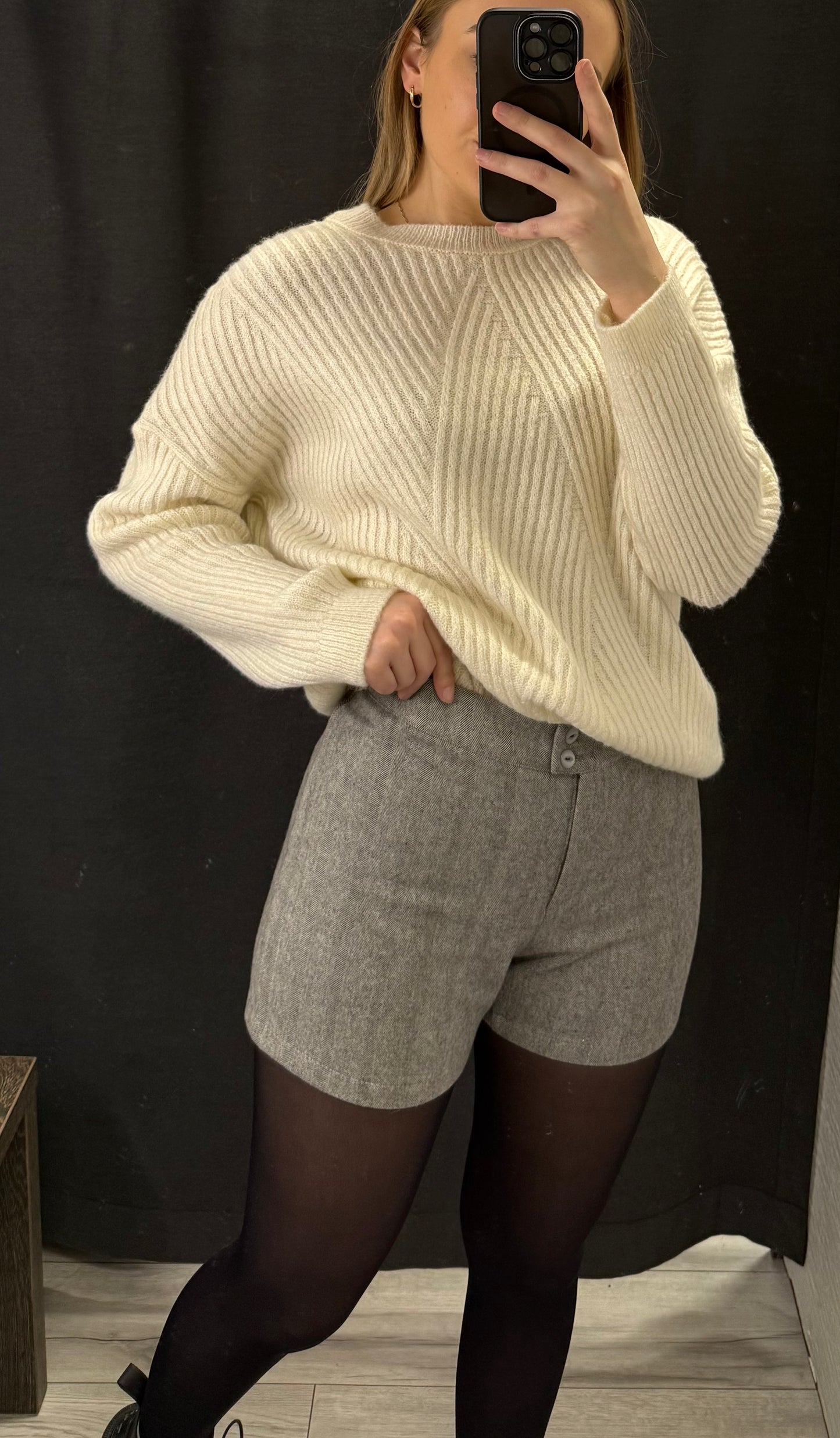 Sweter BASIC LINE