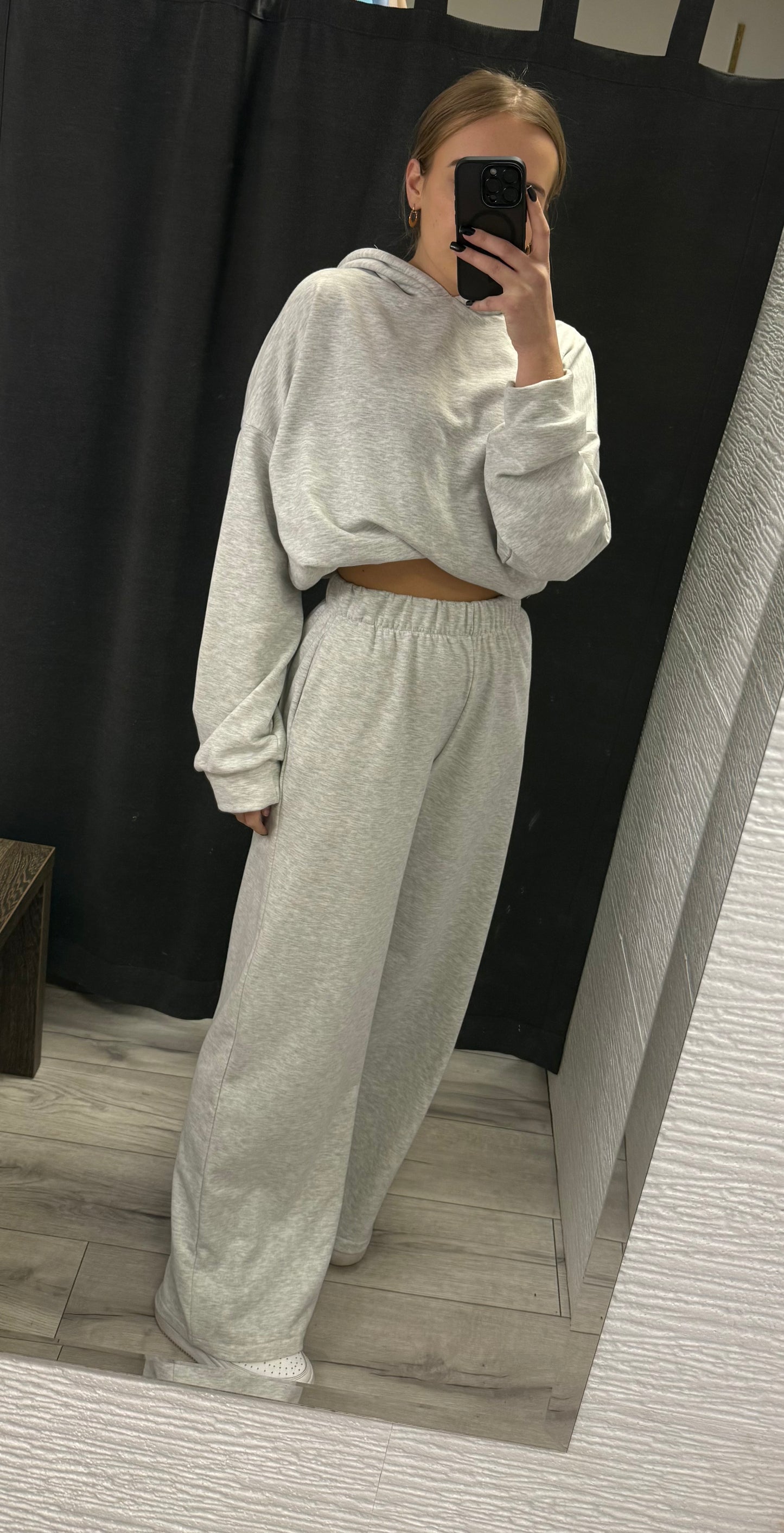 Bluza regulowana ściągaczem