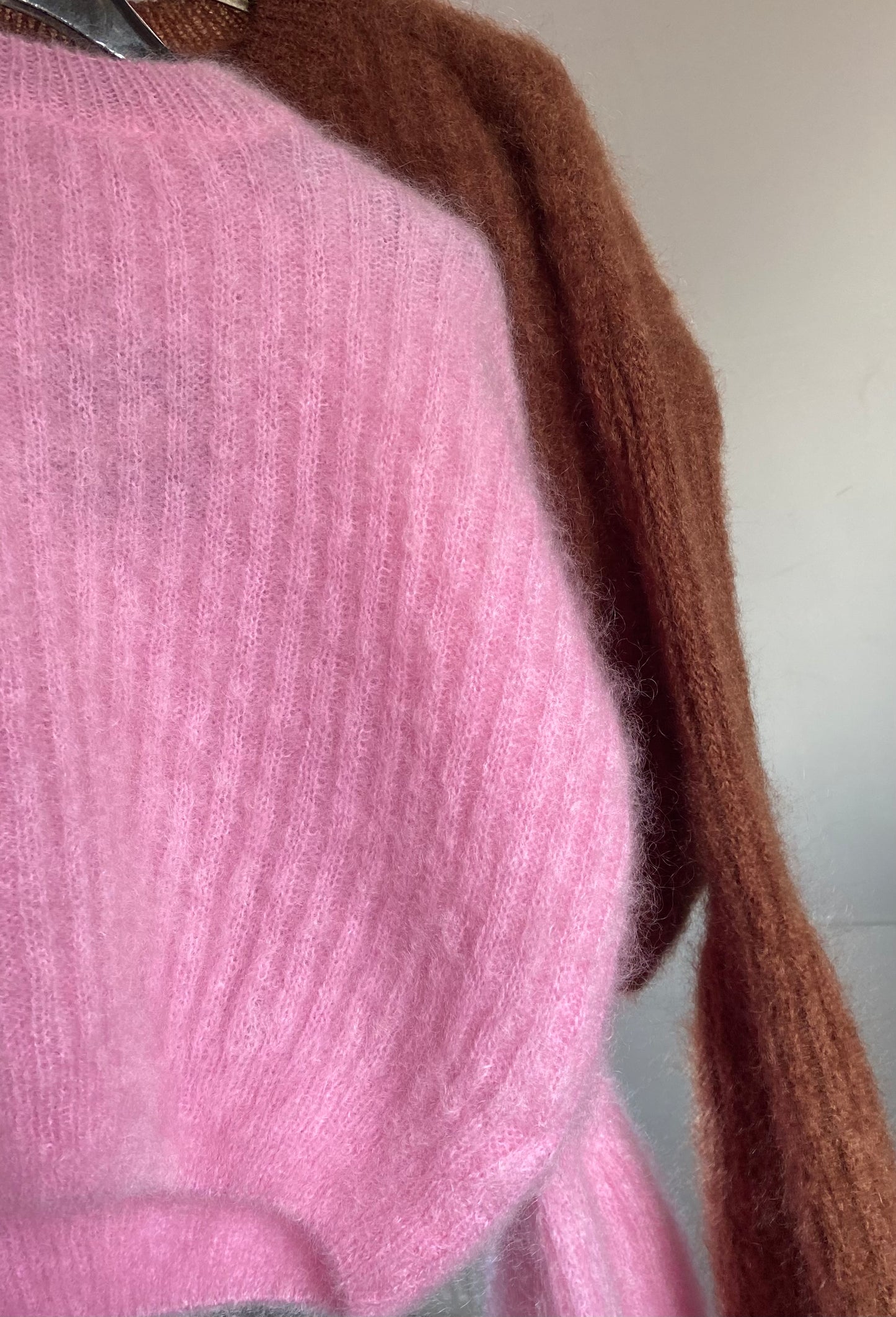 Sweter mohair kid