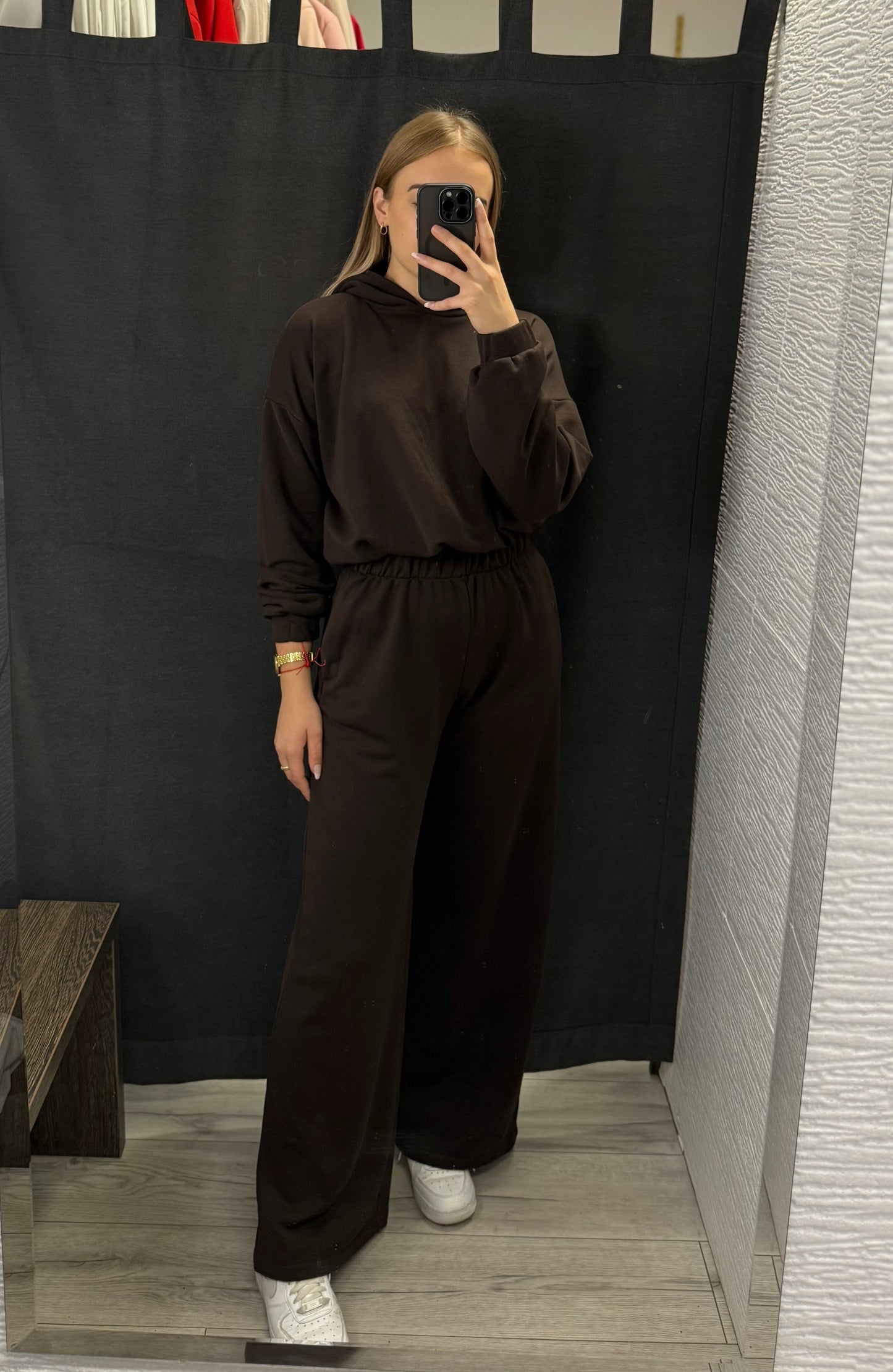 Bluza regulowana ściągaczem