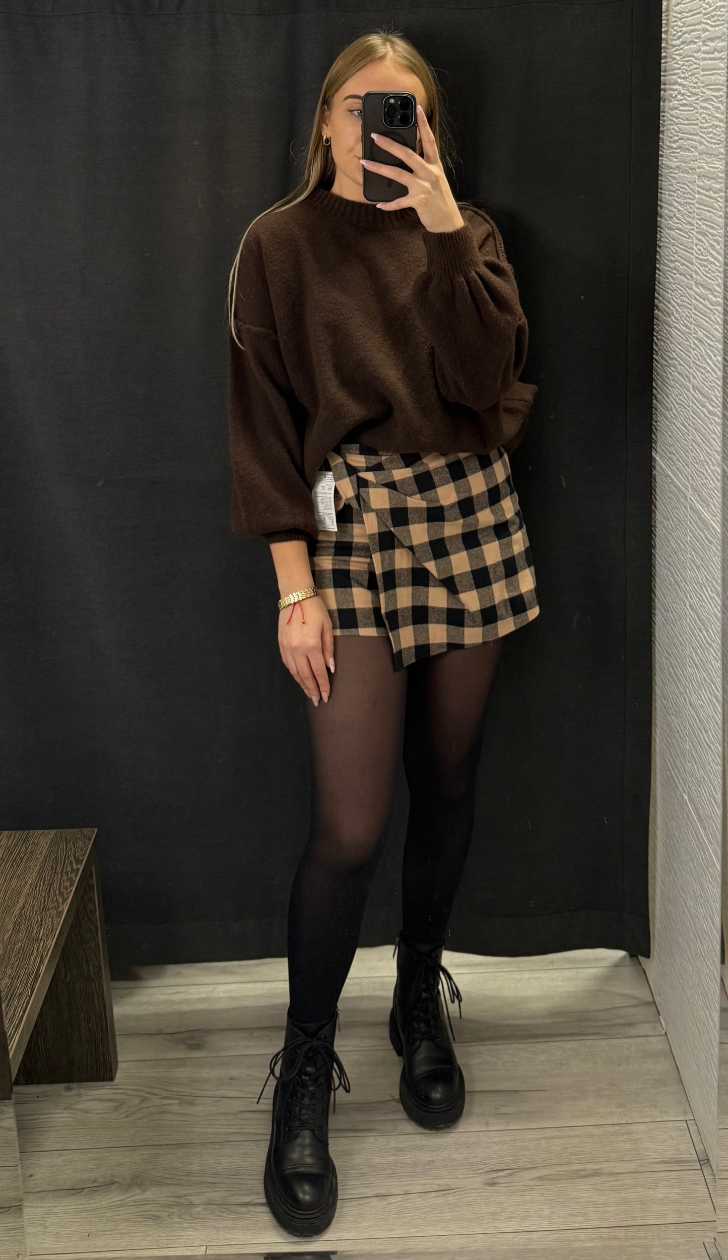 Sweter o kroju oversize