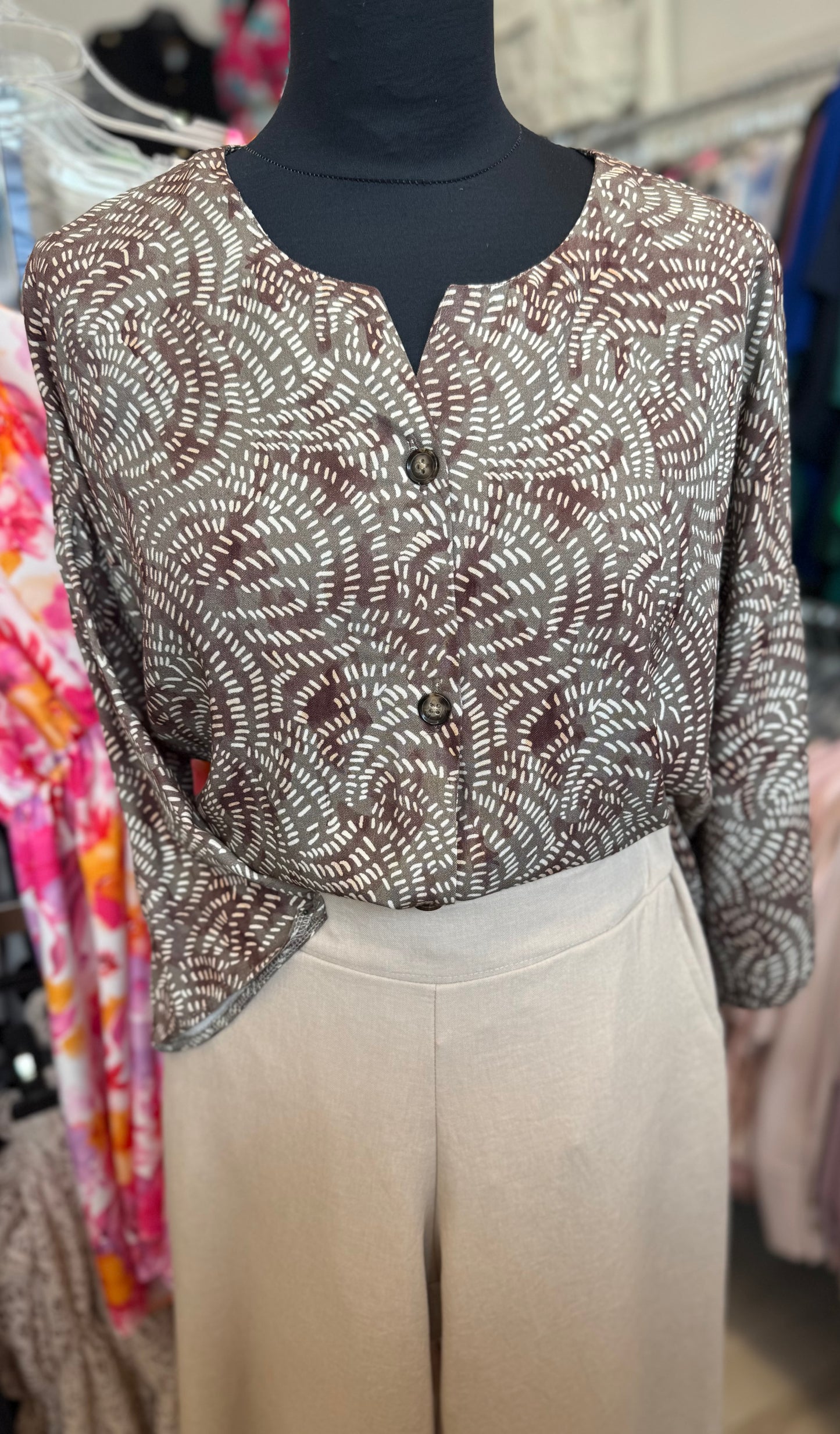 Wiskozowa bluzka plus size beżowa we wzory