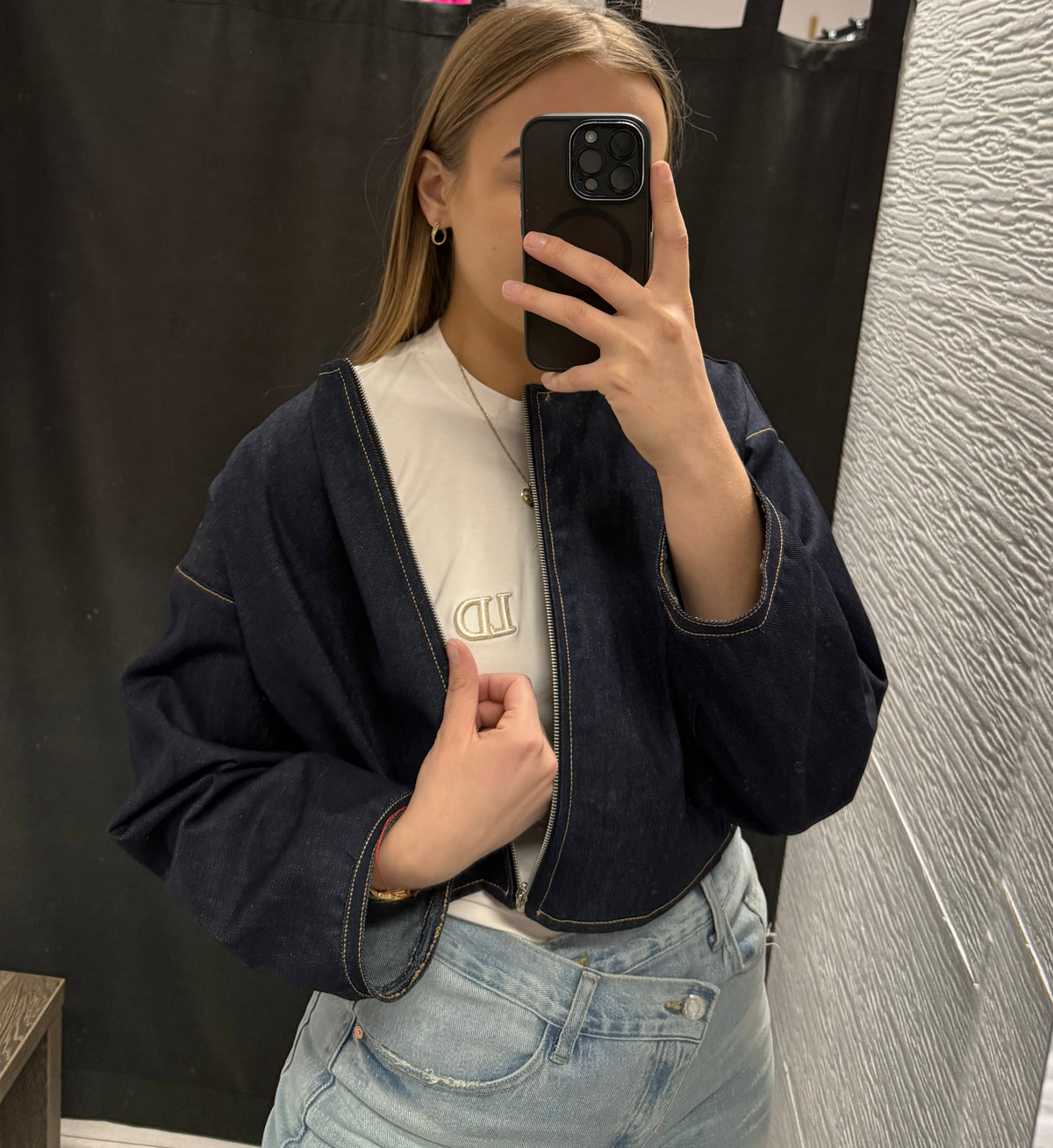 Krótka oversizowa kurtka jeansowa
