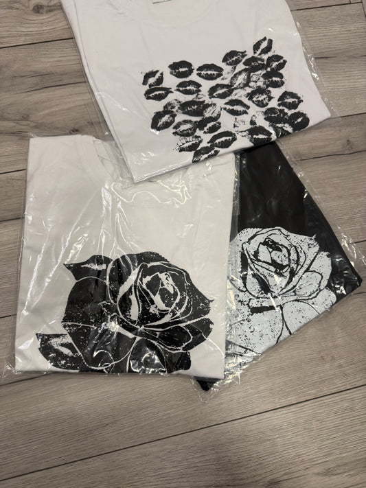 T-shirt róża