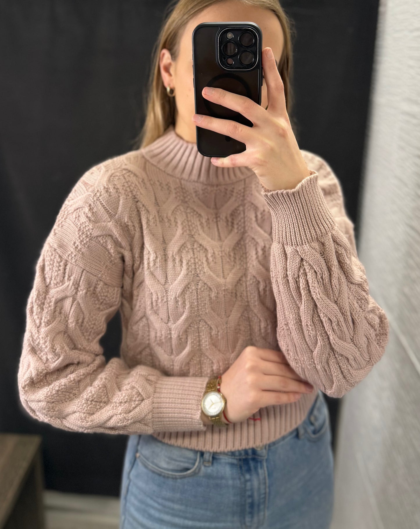 Sweter krótki warkocz