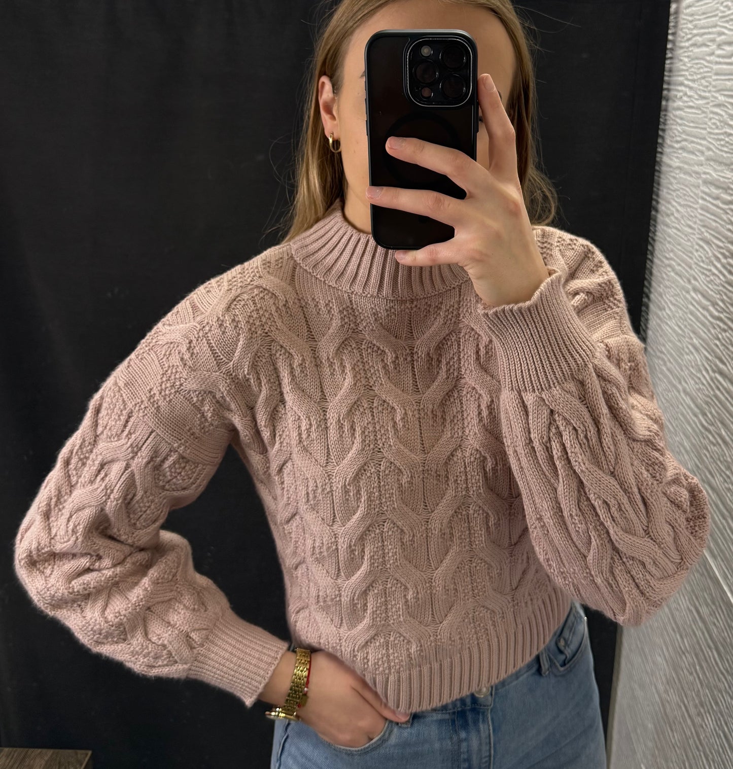 Sweter krótki warkocz