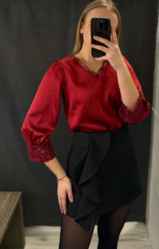 Bluzka bordowa z koronką