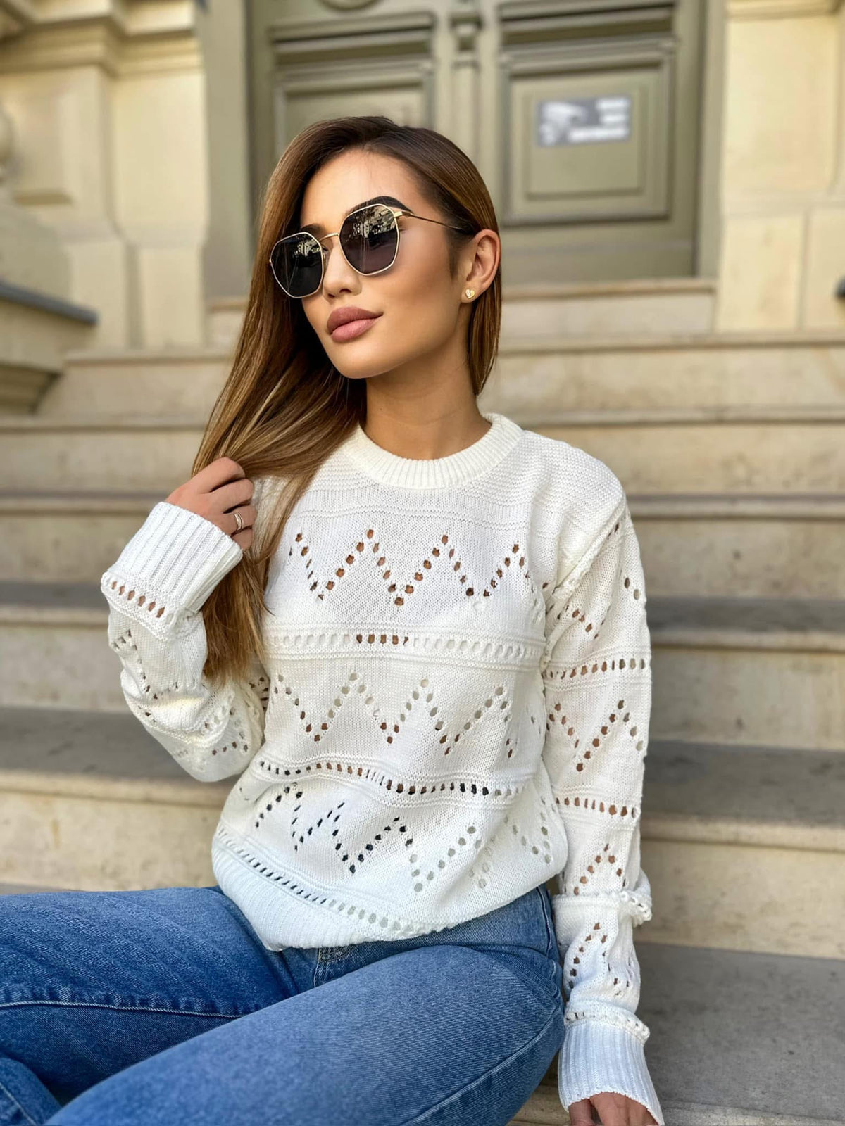 Sweter ażurowy