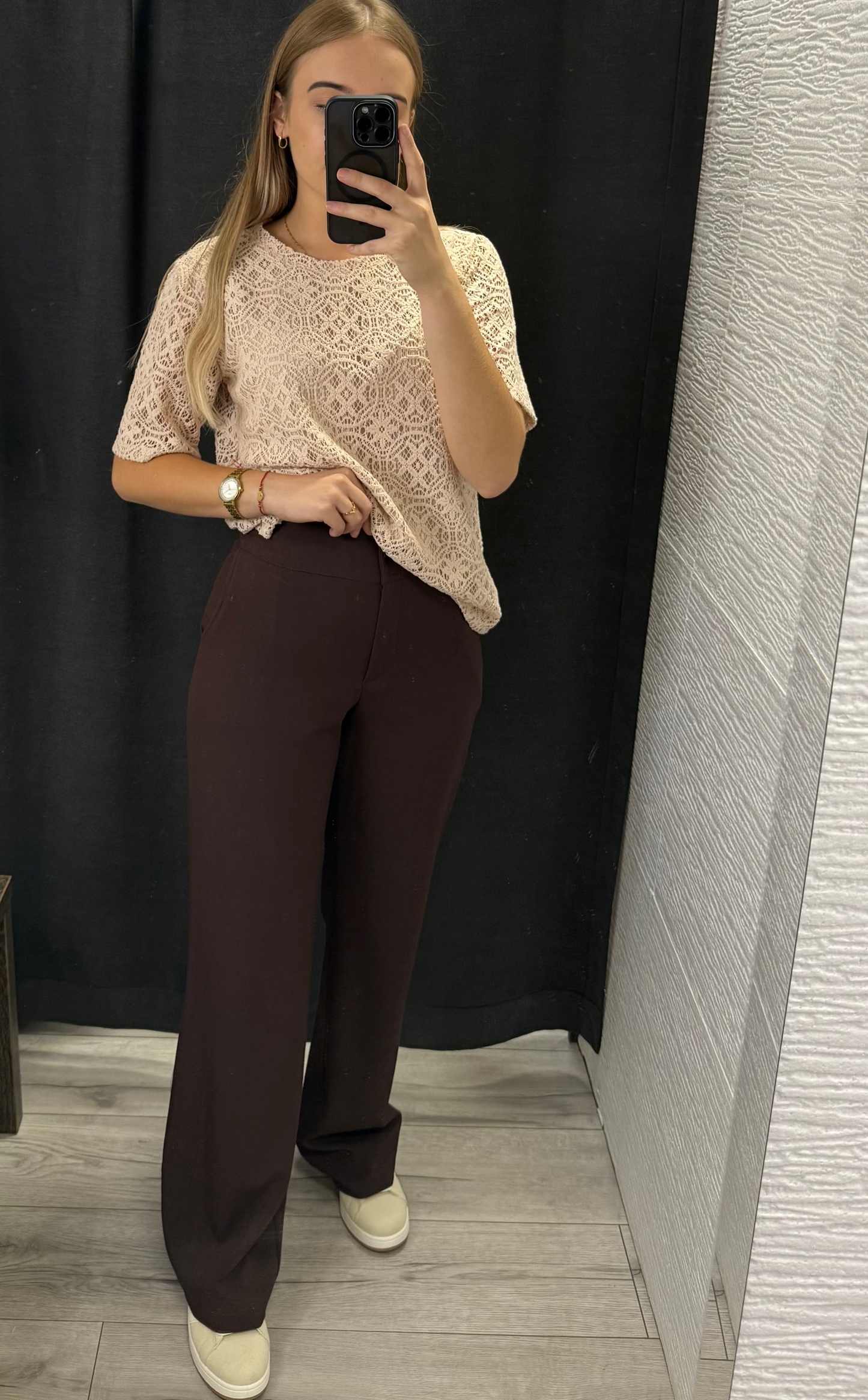 Eleganckie spodnie brązowe z szeroką nogawką