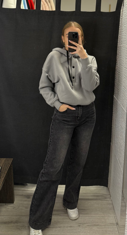 Grafitowe jeansy z szeroką nogawką